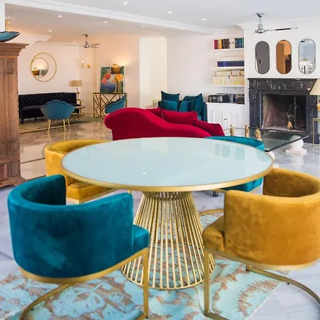 Gatsby Villa *